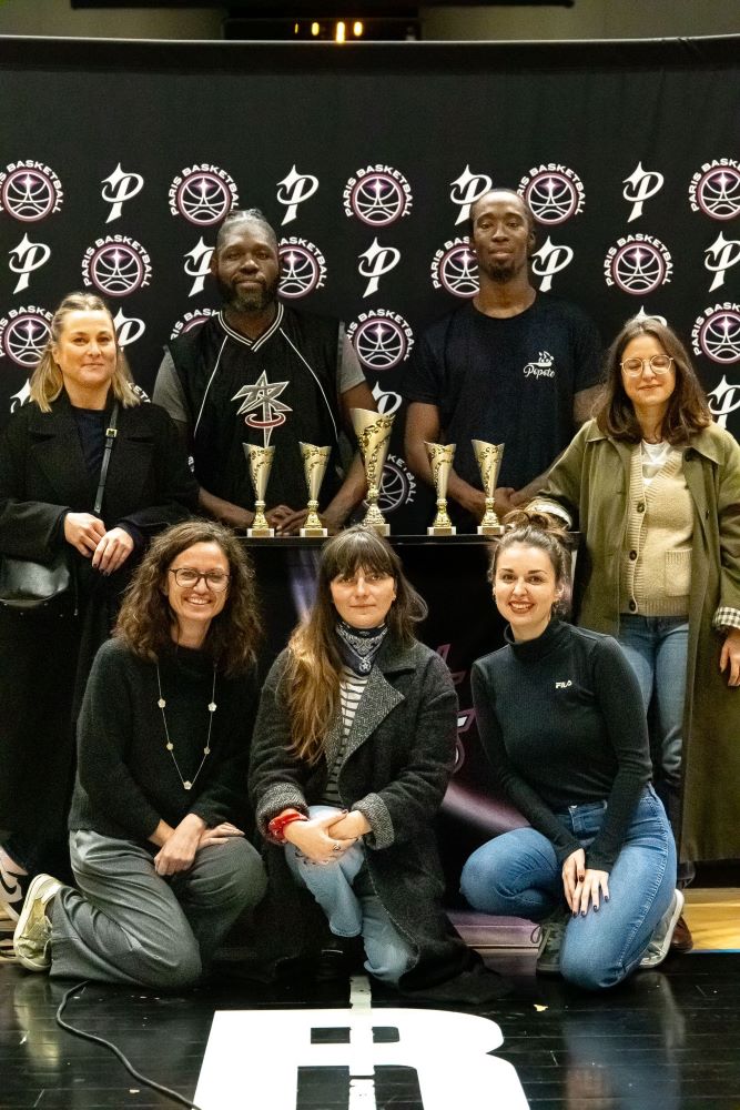 Paris Basketball - Le club de basket professionnel parisien - accueil hôtesses